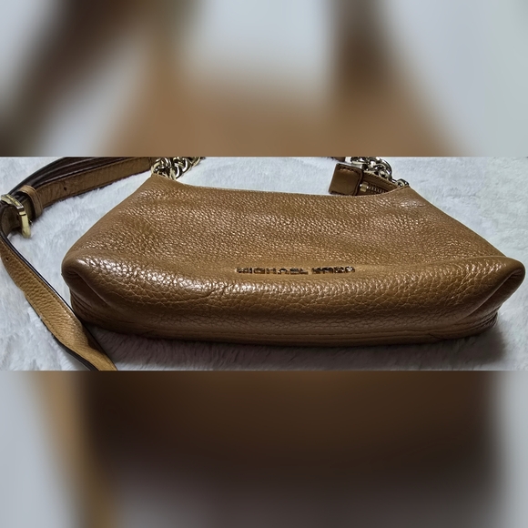 Michael Kors Crossbody Purse Tan Gold Hardware MK Shoulder Bag Adjustable Strap - Picture 16 of 16